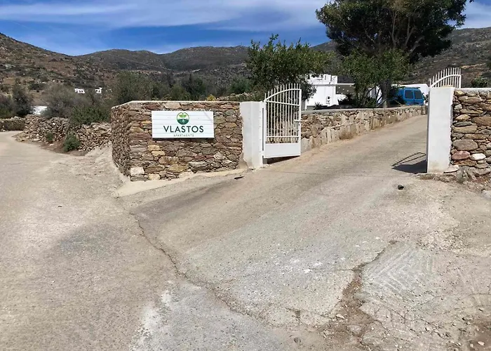 Vlastos 2